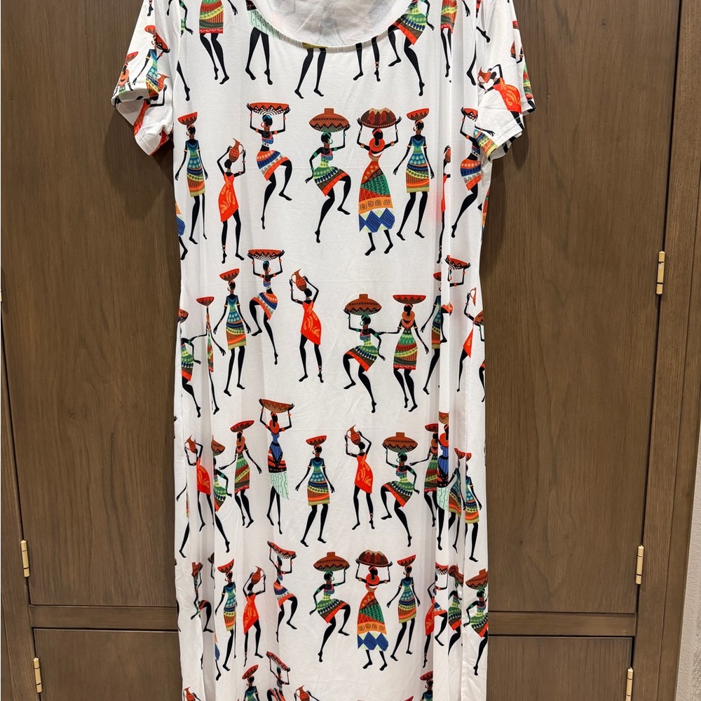 🎀 African-inspired tribal figure print Colorful Patterned Women Dress size L🎀